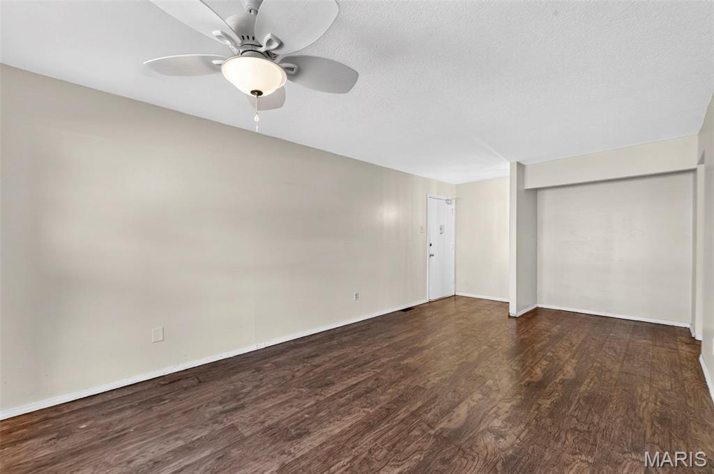 Granada Condo - Residential