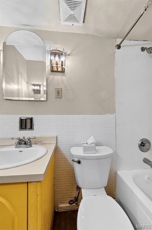 Granada Condo - Residential