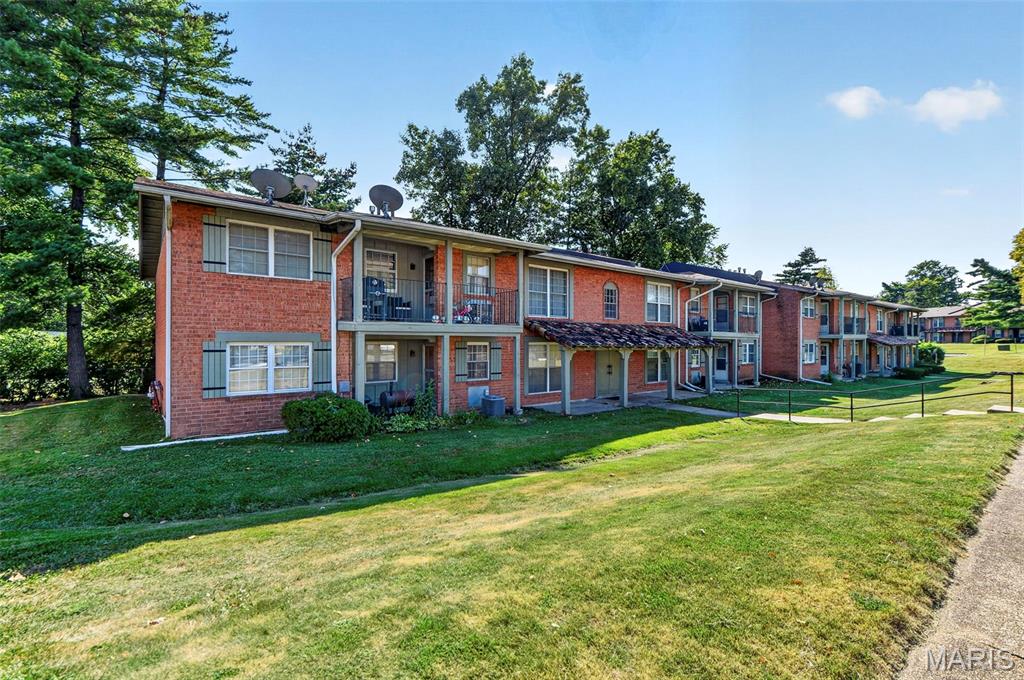 Granada Condo - Residential