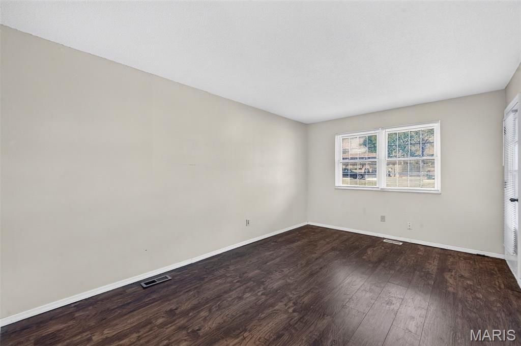 Granada Condo - Residential
