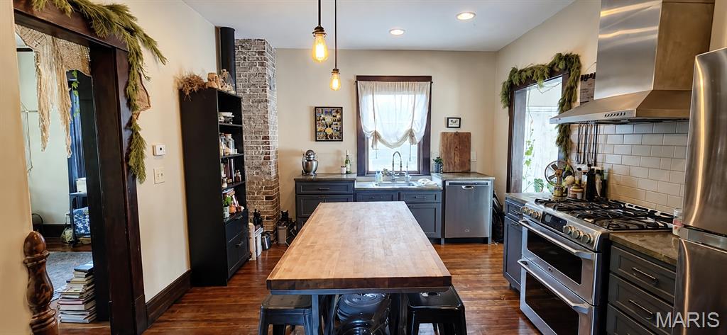 Bunker Hill - Residential