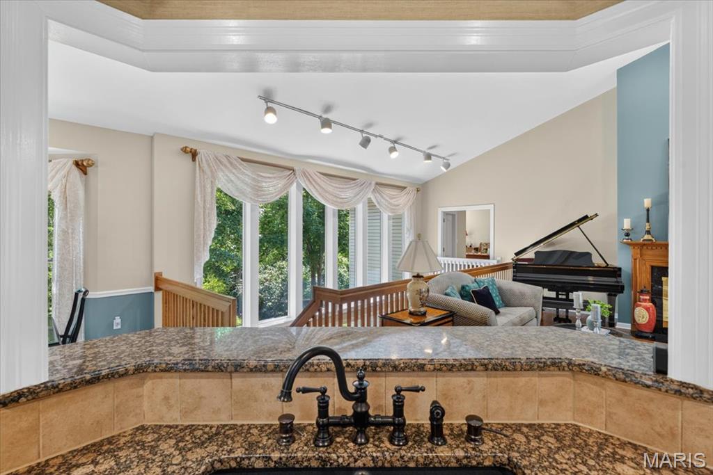 Questover Place - Residential