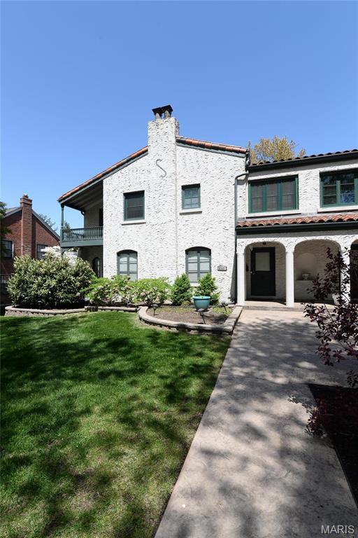 Davis Place - Residential Lease