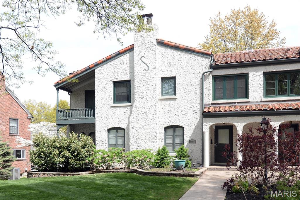 Davis Place - Residential Lease