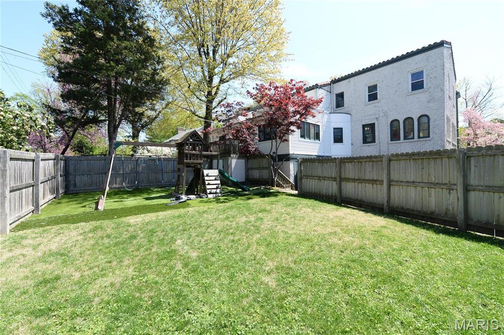 Davis Place - Residential Lease
