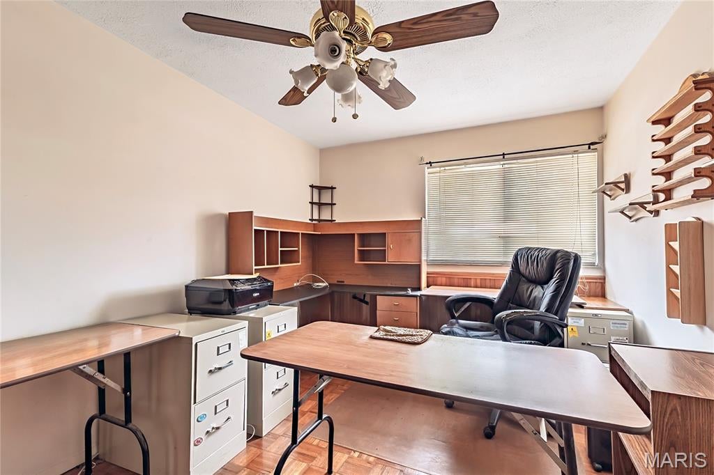 Sakura Gardens Condo - Residential