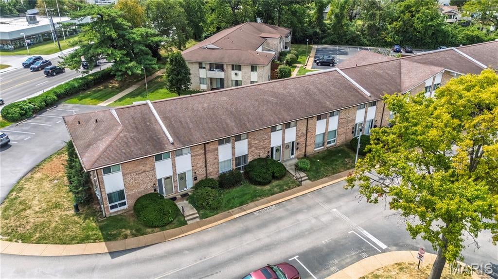 Sakura Gardens Condo - Residential