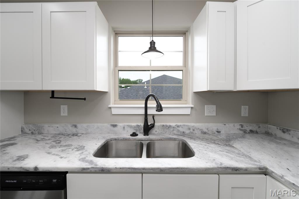 Woodland Hills - Residential
