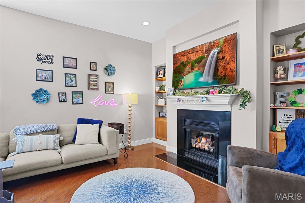 Georgian Condos - Residential