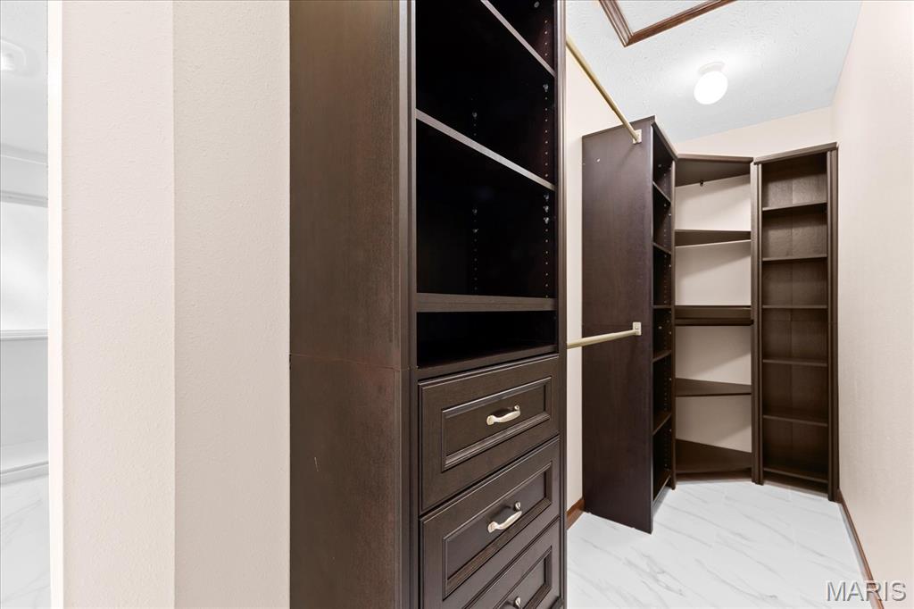 Woodridge Estates 8th Add - Residential