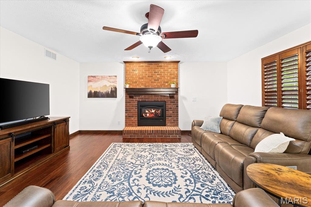 Woodridge Estates 8th Add - Residential