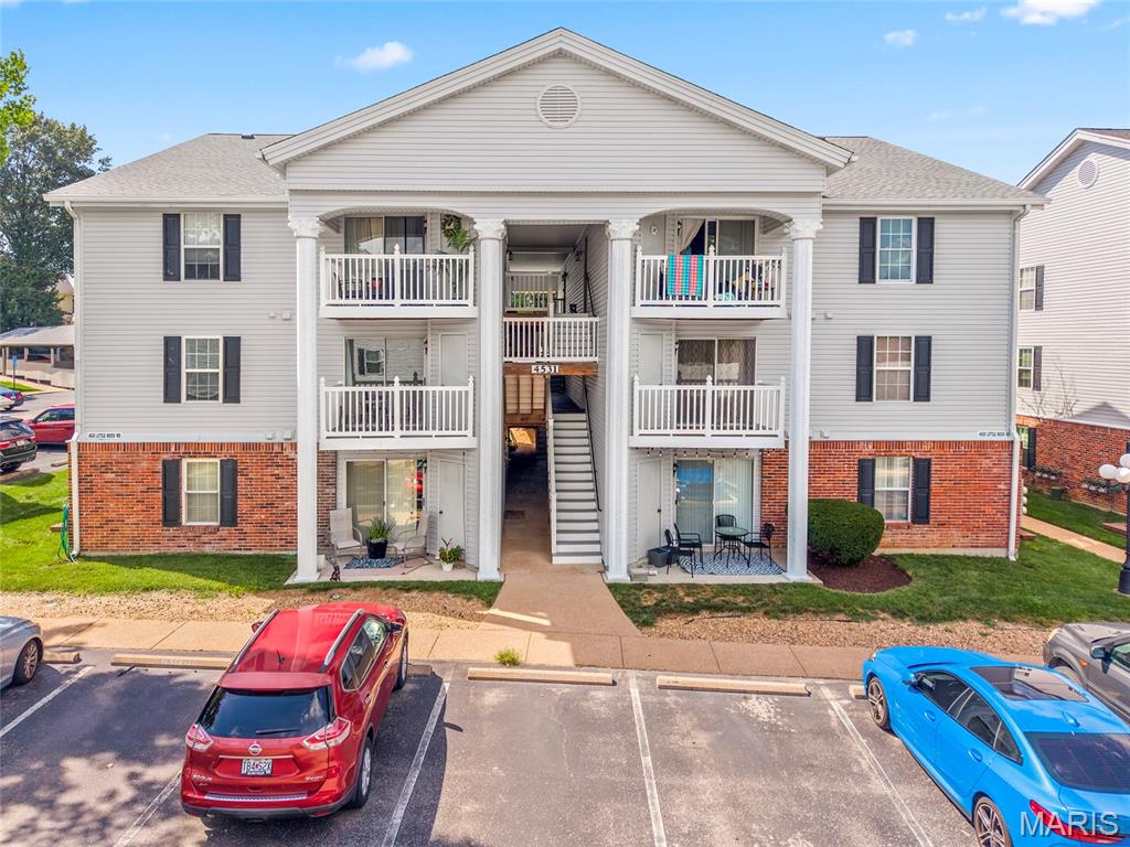 Nestled in Timber Hills Condo is an incredible 2 bedroom / 2 bath brick-front unit that you really must see!  A community Pool to relax and cool off in within walking distance.  Enjoy the open floor plan featuring natural light, sliding glass doors to a private covered deck, eat in kitchen with pantry. All appliances stay to include the main floor washer and dryer. The primary bedroom features a full bathroom and LOTS of closet space. The 2nd bedroom also includes LOTS of closet space.  Separate storage space on patio and an assigned covered parking space with additional guest parking.  Close to shopping, restaurants, parks, schools, hospitals and highways.
Schedule your viewing today!