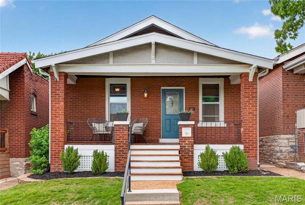 ***Back on the market at no fault of the sellers, giving a new buyer the chance to make this wonderful home their own!***
Move right into this charming 2-bedroom, 1-bath bungalow in the heart of South St. Louis, just steps from all that Macklind Avenue has to offer! This move-in-ready home features freshly painted interiors, beautiful wood floors, and an updated HVAC system for year-round comfort. The functional floor plan offers comfortable living spaces filled with natural light, plus a finished walk-up lower level that provides additional living, recreation, or workspace options. The low-maintenance yard leaves more time to enjoy the neighborhood's popular restaurants, shops, parks, and local events. For added peace of mind, a home warranty is included. Whether you're a first-time buyer, downsizing, or looking for a great city home, this one checks all the boxes!