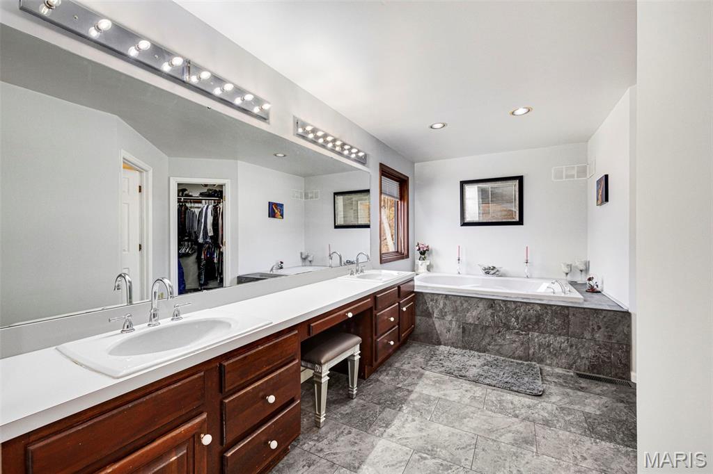 Crossroads Estates - Residential