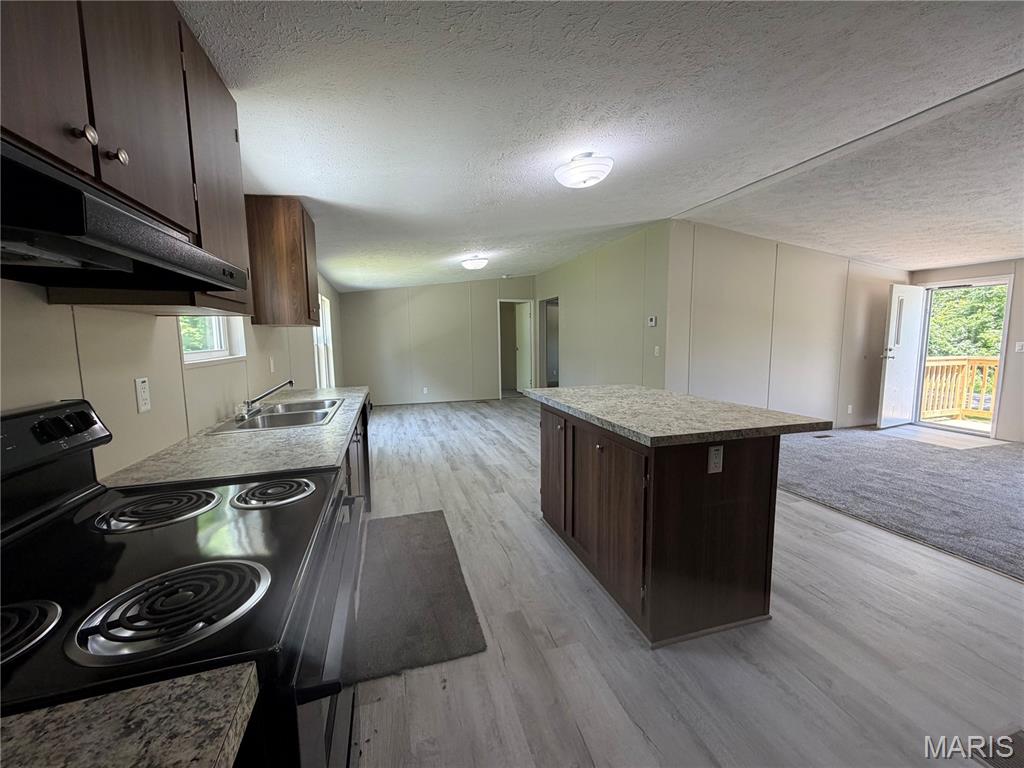 Montgomery River - Residential