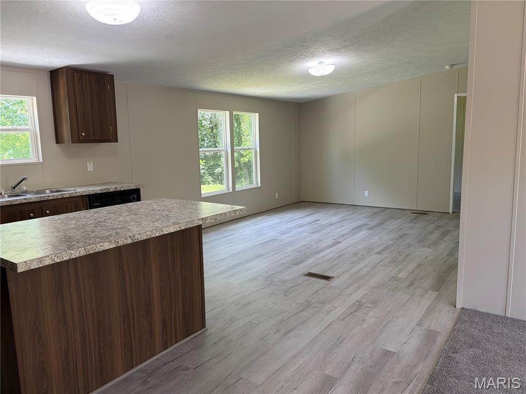 Montgomery River - Residential