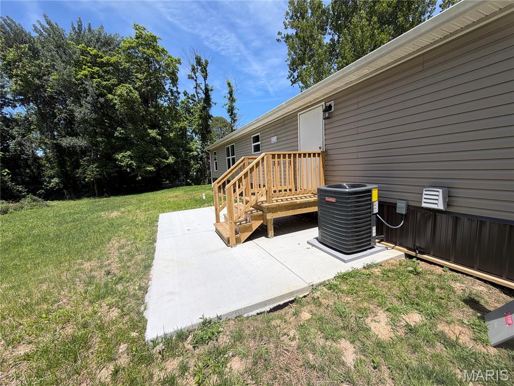 Montgomery River - Residential