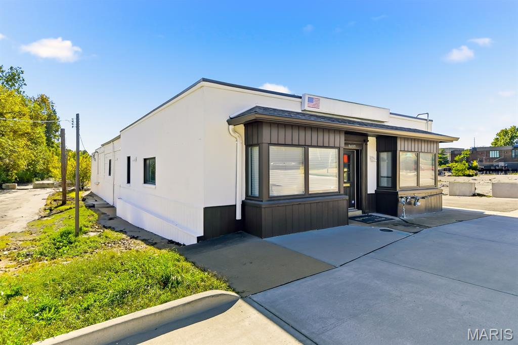 Joseph A Bompart Estate Lt Pt 5 - Commercial Lease