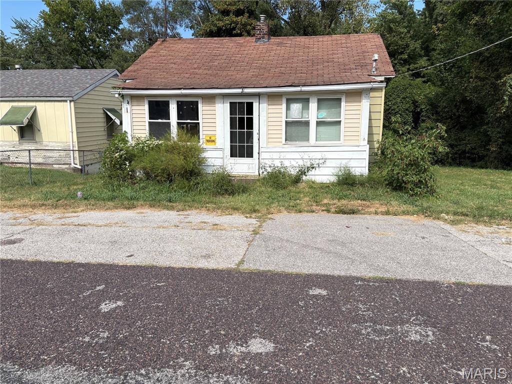 Attention Investors!! This property is to be sold as a package that includes 8721 Shirley Ave, 8725 Shirley Ave, 8729 Shirley Ave, 8731 Shirley Ave, 8735 Shirley Ave, 3928 Lada Ave, 8657 Natural Bridge Rd, and 8659 Natural Bridge Rd. Combined package list price is $220,000.
