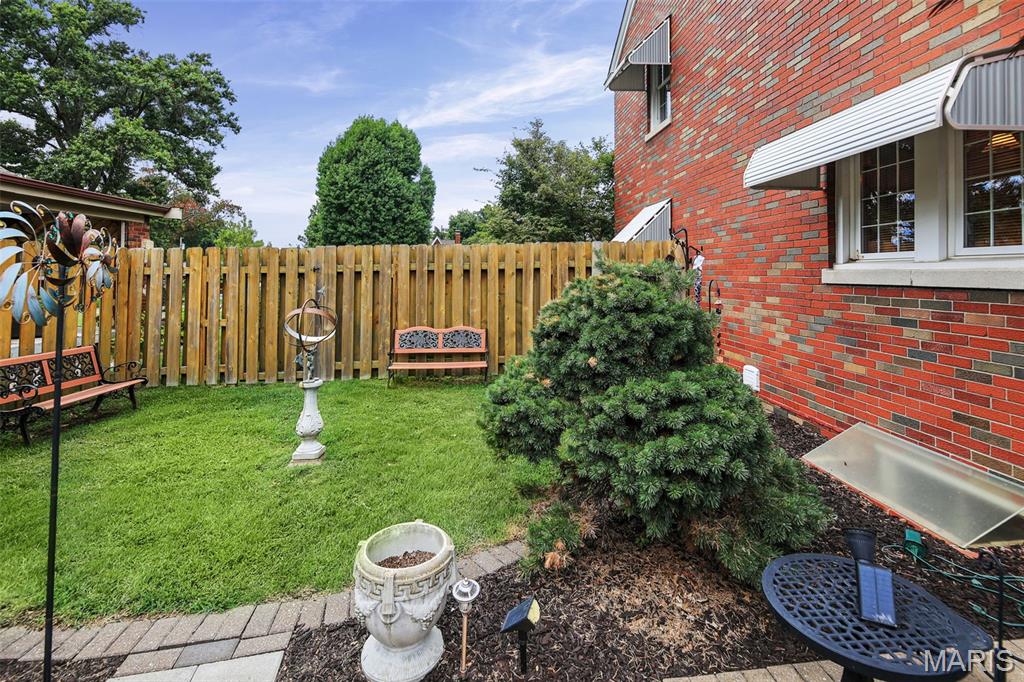 Pine Lawn Sub - Residential