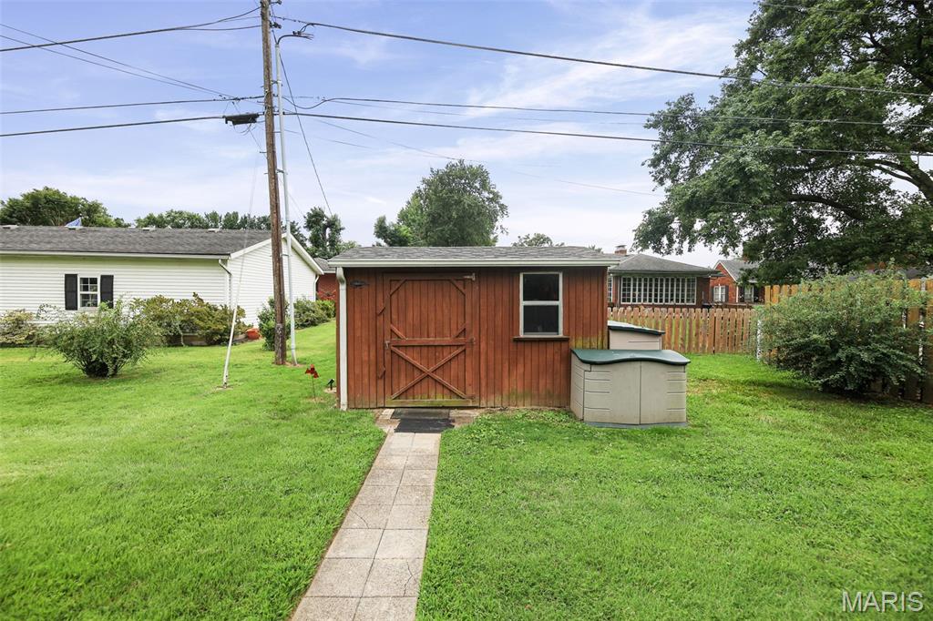 Pine Lawn Sub - Residential