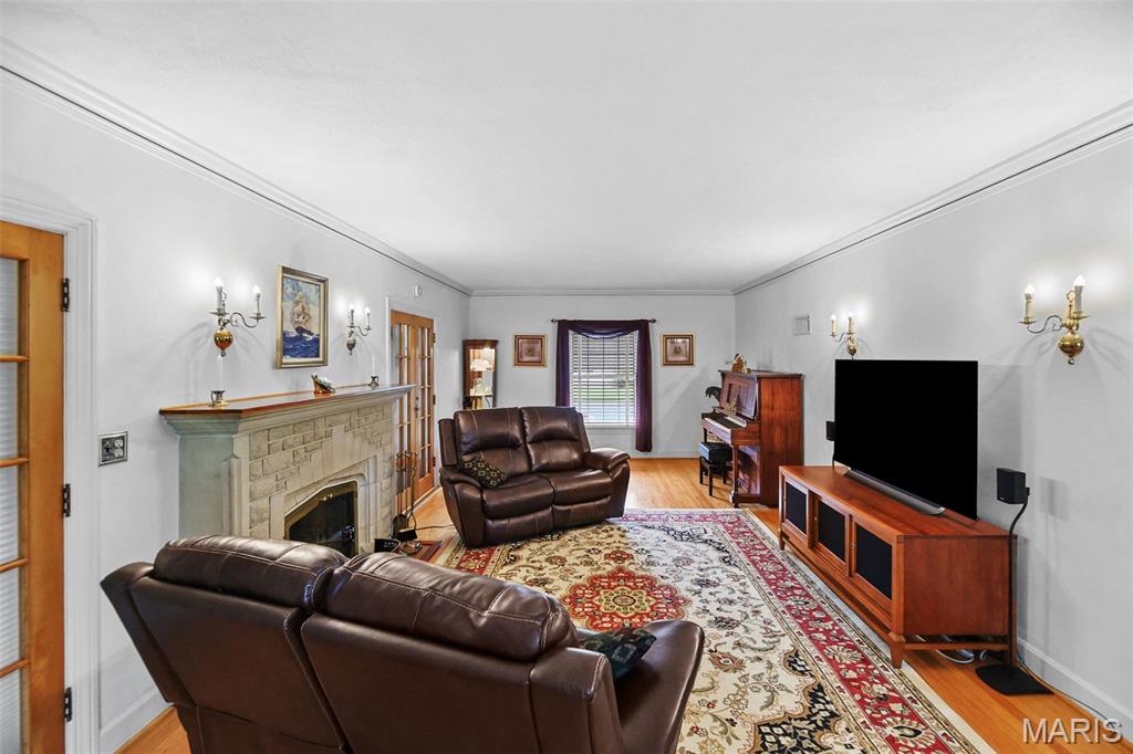 Pine Lawn Sub - Residential