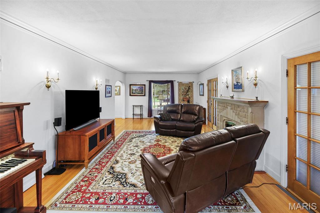 Pine Lawn Sub - Residential
