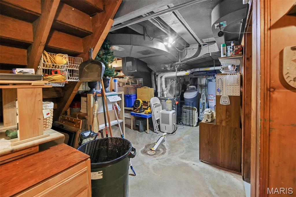 Pine Lawn Sub - Residential