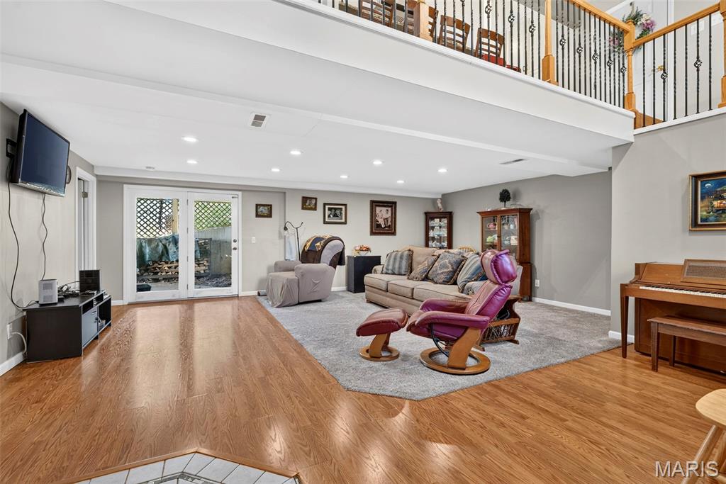 Country Squire Acres - Residential