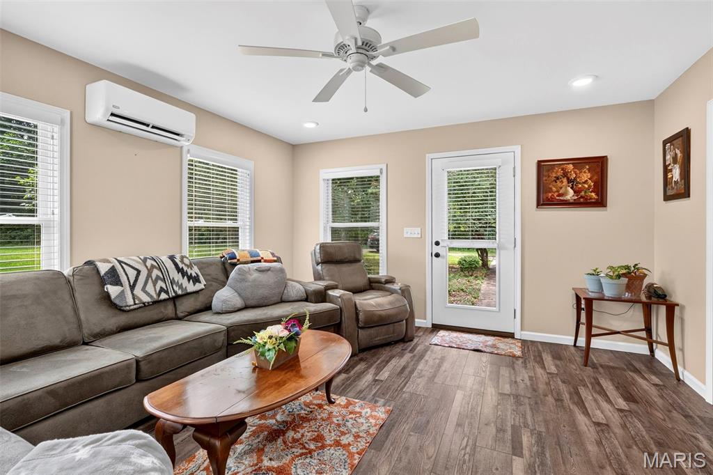 Country Squire Acres - Residential