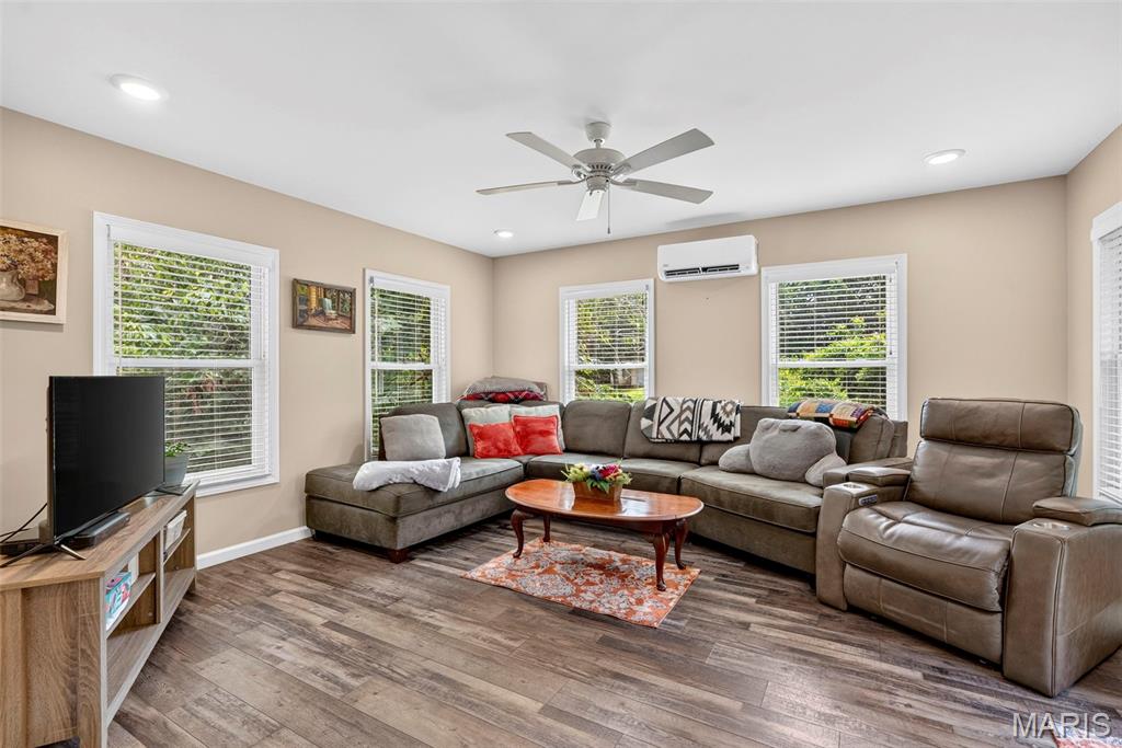 Country Squire Acres - Residential