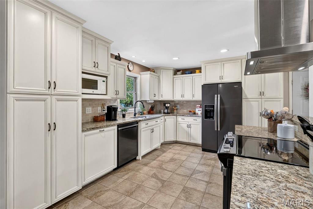 Country Squire Acres - Residential