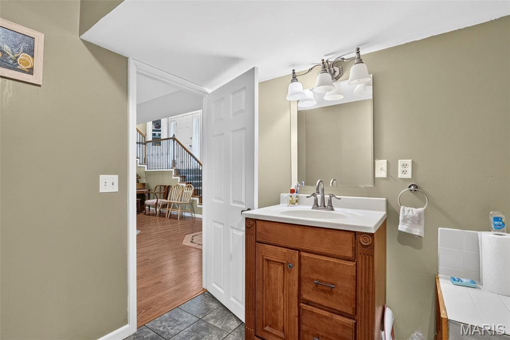 Country Squire Acres - Residential