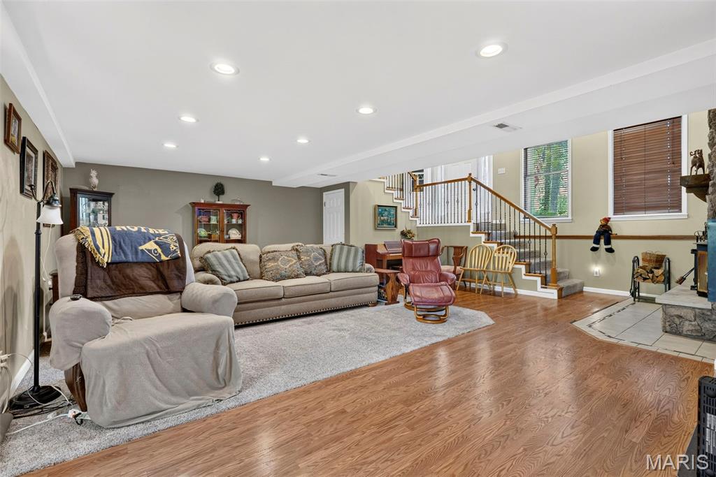 Country Squire Acres - Residential
