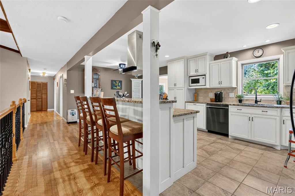 Country Squire Acres - Residential