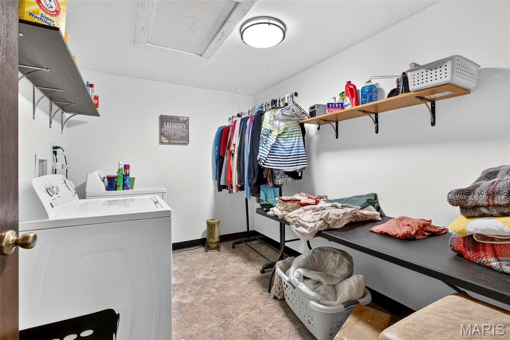 Country Squire Acres - Residential