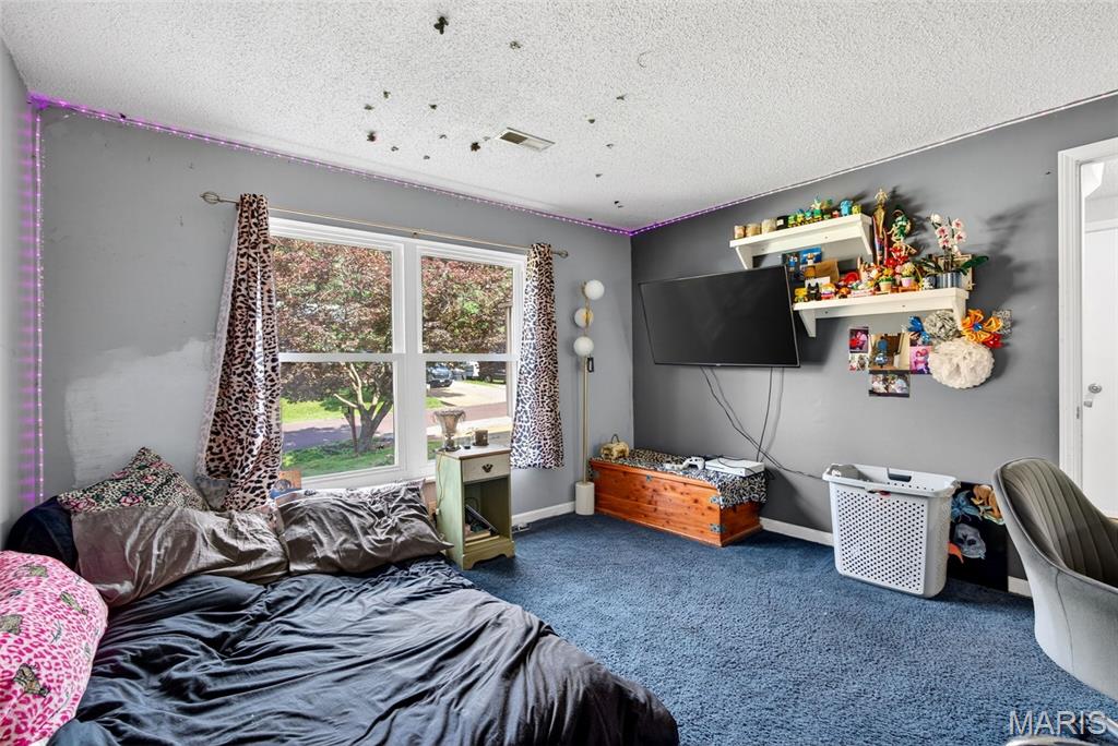 Burians Frank C 02 - Residential
