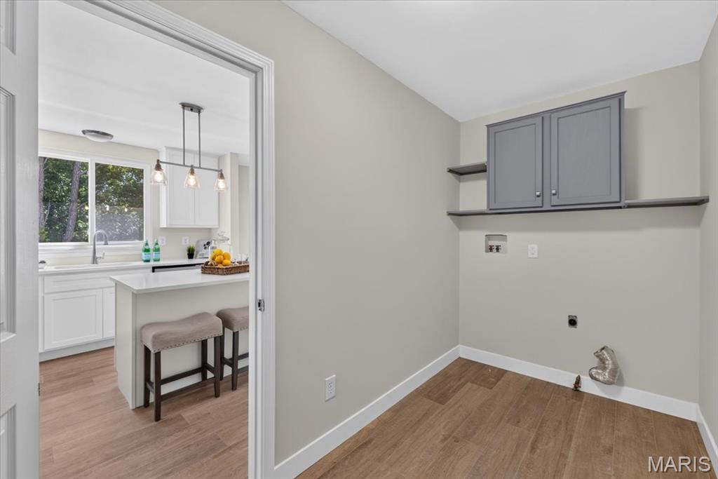 Meadow View 01 - Residential