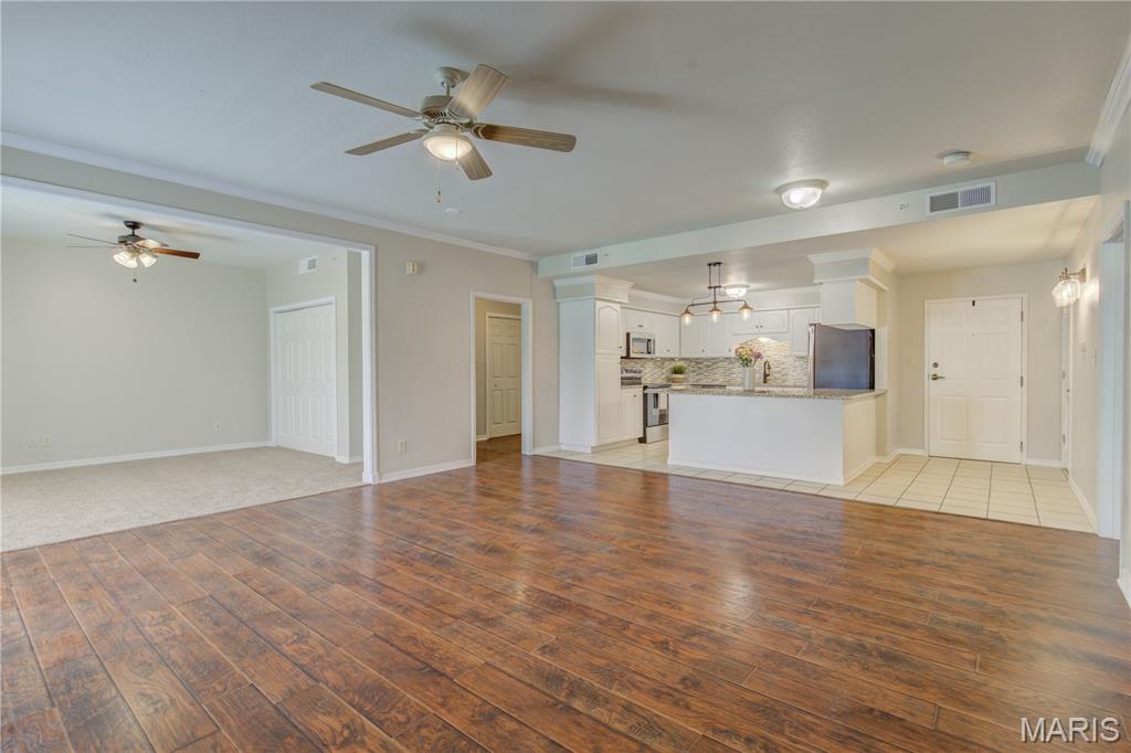Maingate Condominiums - Residential