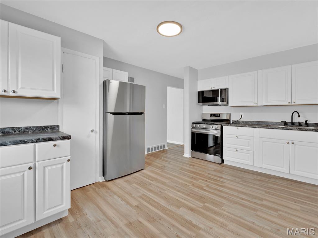 Meadow Brook Downs 4 - Residential