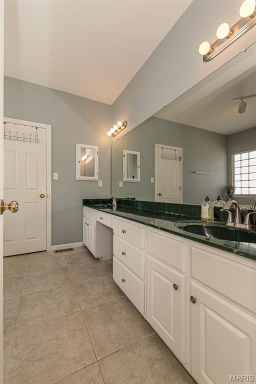 Castle Pines Twelve - Residential