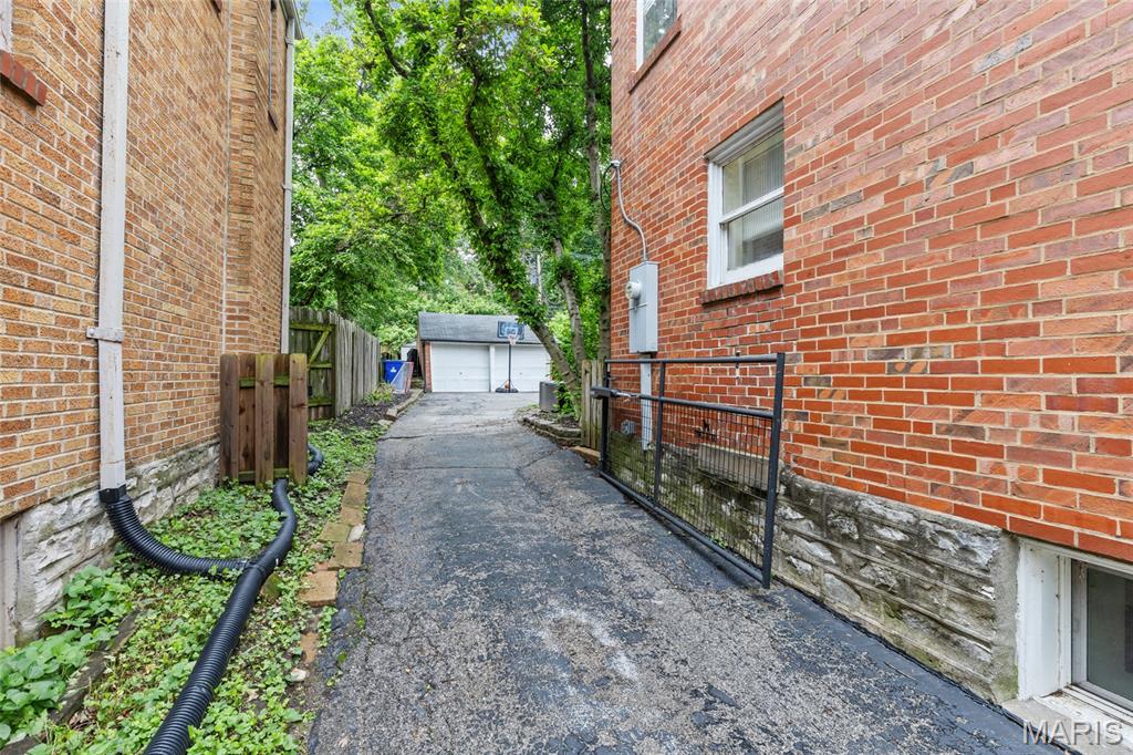 West Delmar 2 - Residential