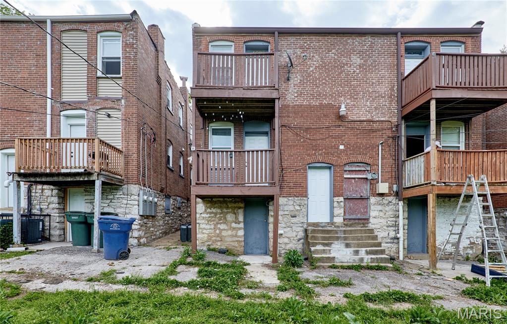 City/St Louis - Residential Income