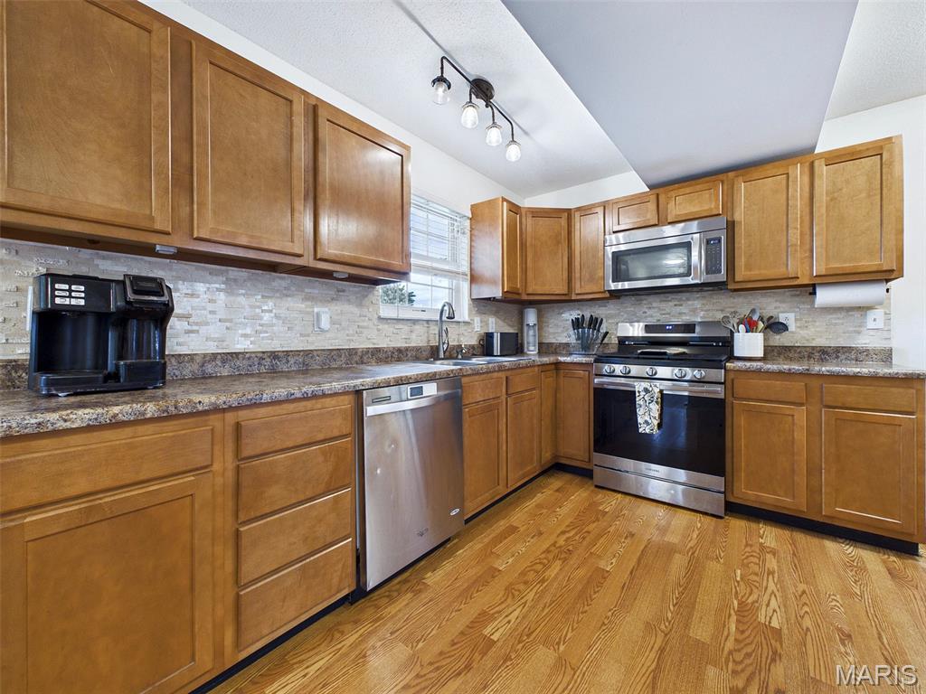 Timberlake Manor 4 - Residential