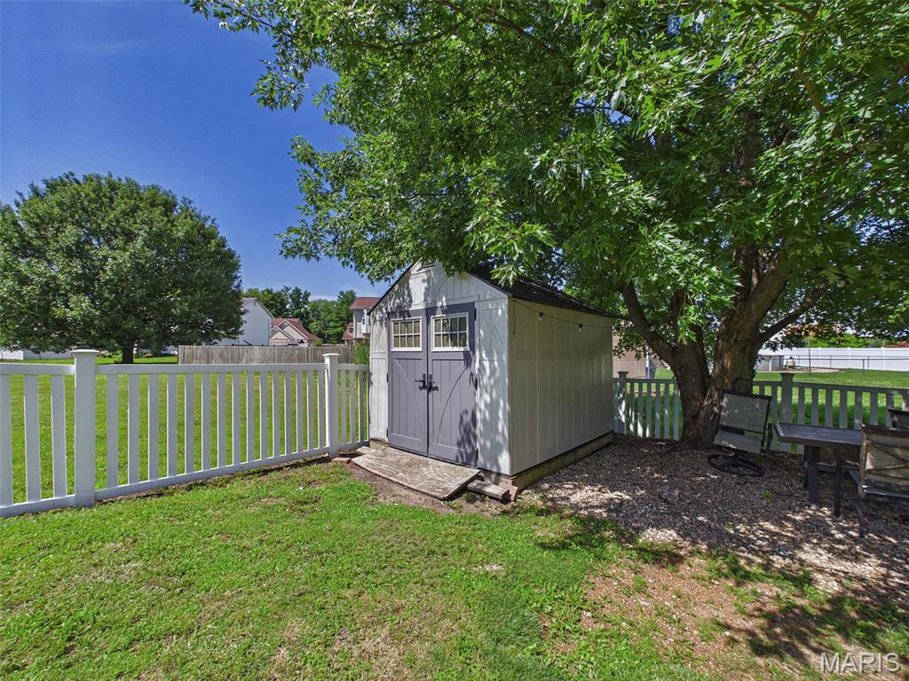 Timberlake Manor 4 - Residential