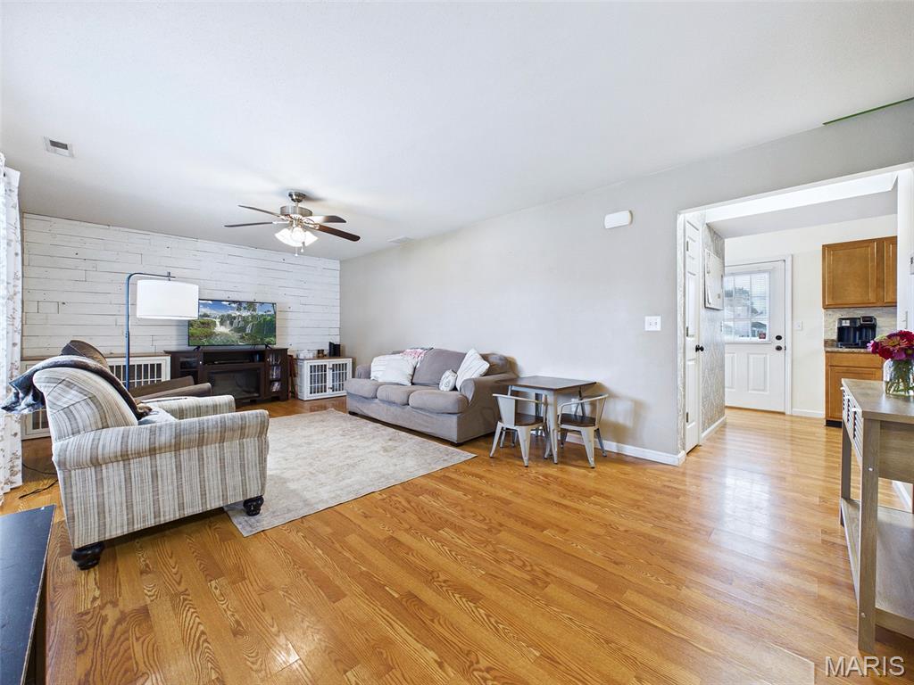 Timberlake Manor 4 - Residential