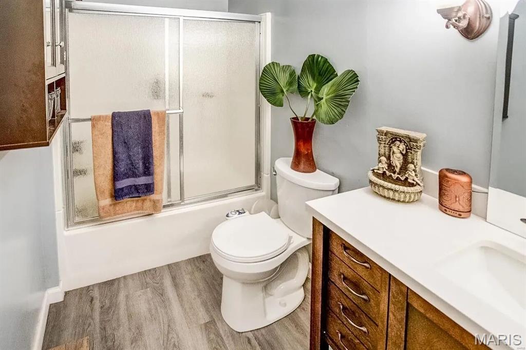 NOT IN A SUBDIVISION - Residential Lease