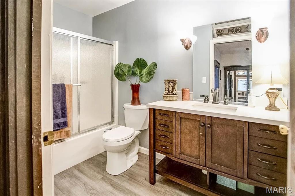 NOT IN A SUBDIVISION - Residential Lease