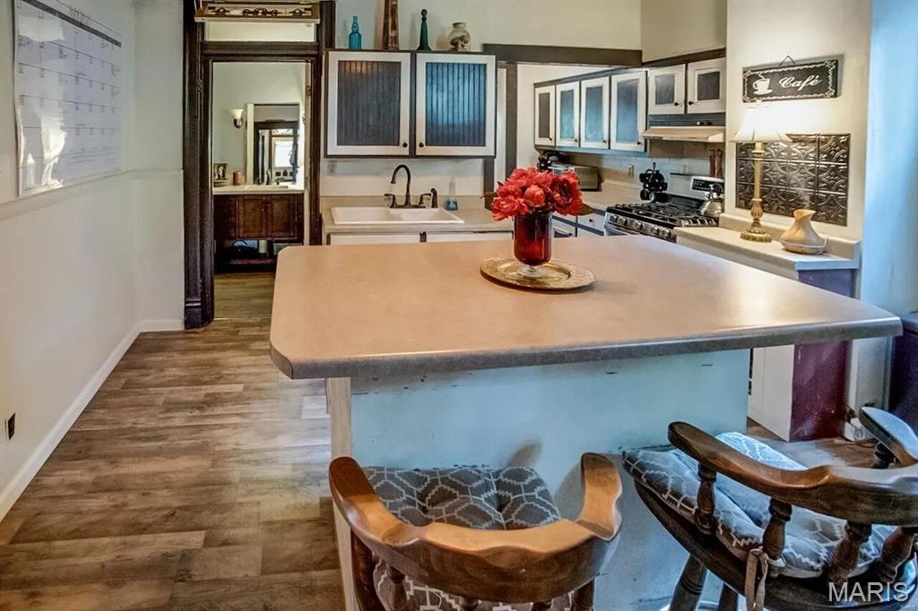 NOT IN A SUBDIVISION - Residential Lease