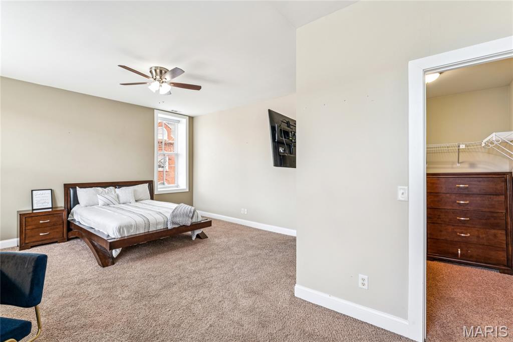 Indiana Condo - Residential